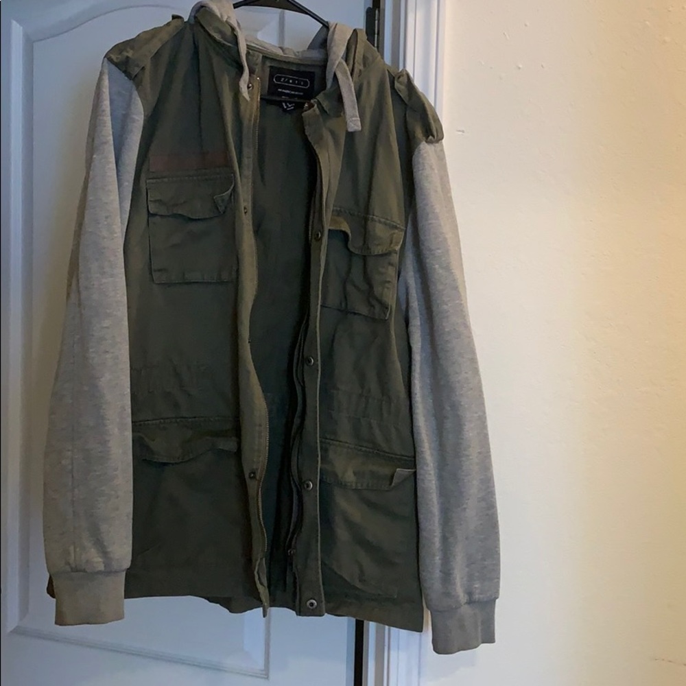 Jacket - Picture 4 of 4
